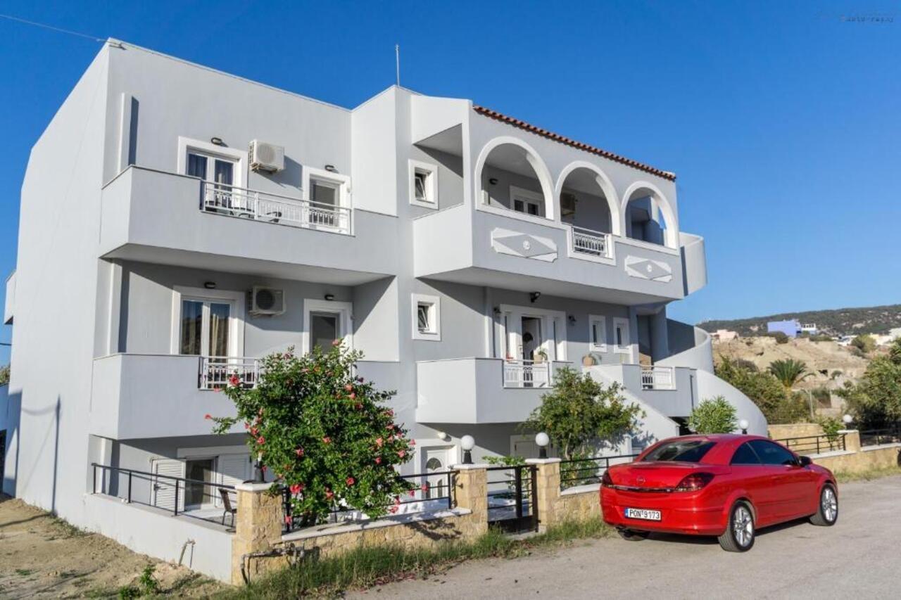 Sotirios Apartments Karpathos Extérieur photo