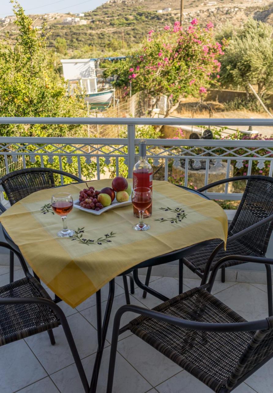 Sotirios Apartments Karpathos Extérieur photo